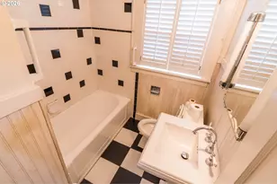 495 20th St SE, Salem, OR 97301 - Photo 17