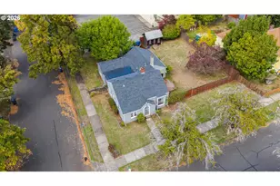 495 20th St SE, Salem, OR 97301 - Photo 47