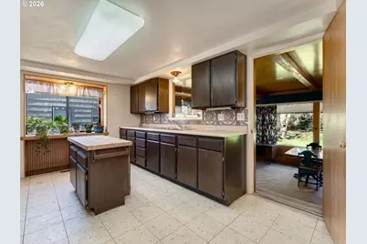 1935 NE Orchard Ave, McMinnville, OR 97128 - Photo 11