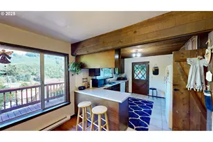 28656 Brooks Rd, Gold Beach, OR 97444 - Photo 15