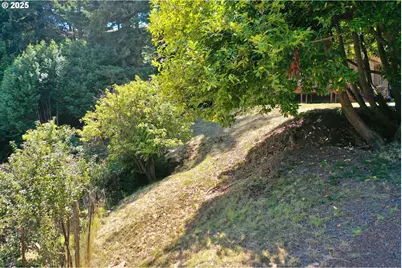 28656 Brooks Rd, Gold Beach, OR 97444 - Photo 41