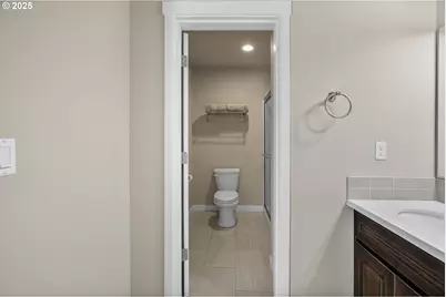 7570 SE Division St, Portland, OR 97206 - Photo 27