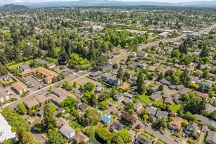 7570 SE Division St, Portland, OR 97206 - Photo 45