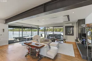 3939 N Marine Dr, Portland, OR 97217 - Photo 11