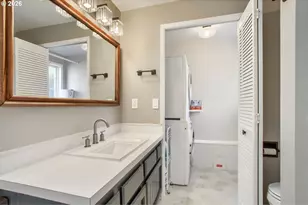 2705 SE Hicklin Ct, Troutdale, OR 97060 - Photo 21
