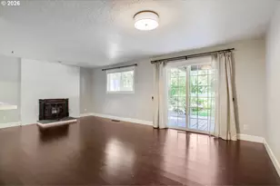 2705 SE Hicklin Ct, Troutdale, OR 97060 - Photo 7