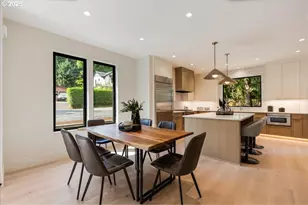 990 Lund St, Lake Oswego, OR 97034 - Photo 9