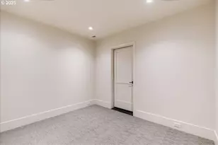 990 Lund St, Lake Oswego, OR 97034 - Photo 27