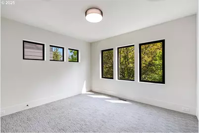 990 Lund St, Lake Oswego, OR 97034 - Photo 37