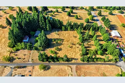 26200 SW Regia Dr, Sheridan, OR 97378 - Photo 5
