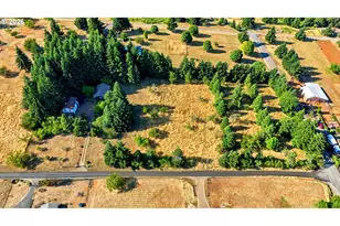 26200 SW Regia Dr, Sheridan, OR 97378 - Photo 5