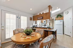 110 Kiss Ct, Roseburg, OR 97471 - Photo 11