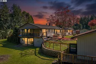 100 W 17th St, Coquille, OR 97423 - Photo 1