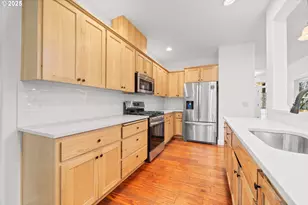 4054 Forest View Dr, Washougal, WA 98671 - Photo 11