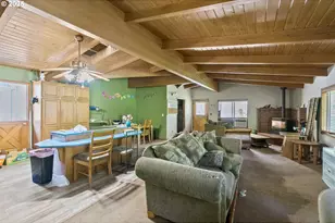 7640 SW 67th Ave, Portland, OR 97223 - Photo 13