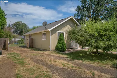 88177 5th St, Veneta, OR 97487 - Photo 31