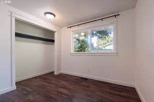 2063 NE 9th Pl, Hillsboro, OR 97124 - Photo 23