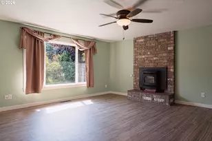 2063 NE 9th Pl, Hillsboro, OR 97124 - Photo 7