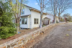 916 Kelly Ave, The Dalles, OR 97058 - Photo 7