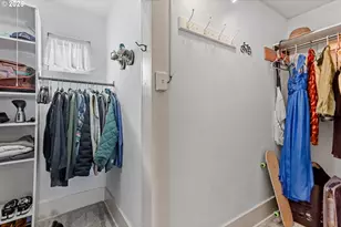 916 Kelly Ave, The Dalles, OR 97058 - Photo 37