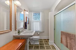 916 Kelly Ave, The Dalles, OR 97058 - Photo 31