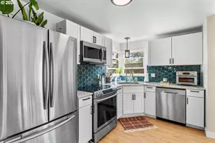 2183 NE 3rd Ave, Camas, WA 98607 - Photo 5