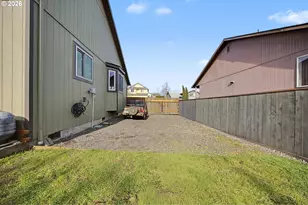 620 SE 11th Cir, Troutdale, OR 97060 - Photo 31