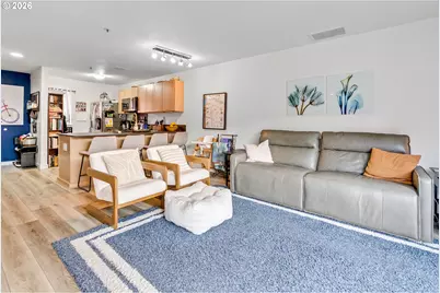 1010 NW Naito Pkwy, Portland, OR 97209 - Photo 3