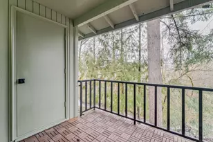 11990 SW Corby Dr, Portland, OR 97225 - Photo 27