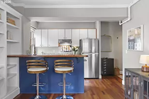 1005 SW Park Ave, Portland, OR 97205 - Photo 5