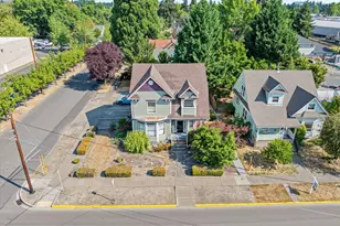 707 NE 5th St, McMinnville, OR 97128 - Photo 3