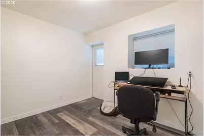 1120 SW Broadway Dr, Portland, OR 97201 - Photo 17