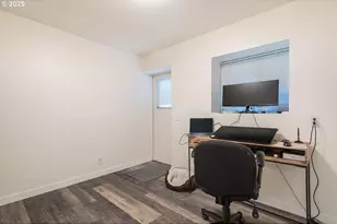 1120 SW Broadway Dr, Portland, OR 97201 - Photo 17