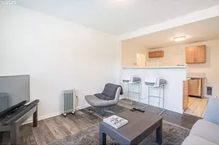 1120 SW Broadway Dr, Portland, OR 97201 - Photo 23