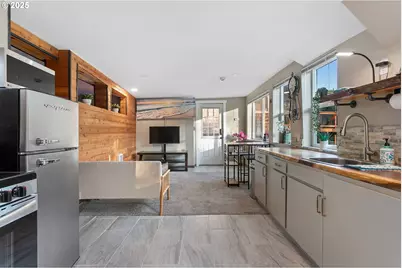 1120 SW Broadway Dr, Portland, OR 97201 - Photo 29