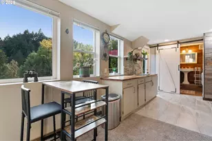 1120 SW Broadway Dr, Portland, OR 97201 - Photo 27