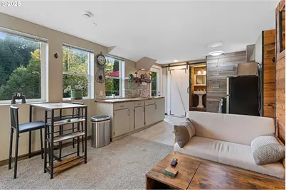 1120 SW Broadway Dr, Portland, OR 97201 - Photo 25