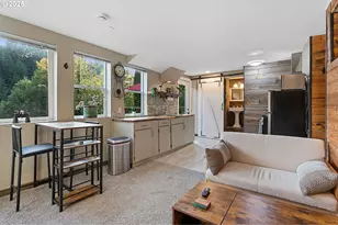 1120 SW Broadway Dr, Portland, OR 97201 - Photo 25