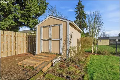706 NW 85th St, Vancouver, WA 98665 - Photo 31