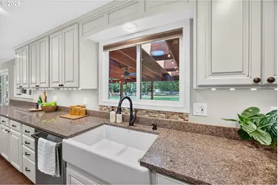 15205 NE 96th St, Vancouver, WA 98682 - Photo 13