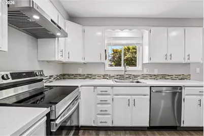 11444 SW 115th Ave, Portland, OR 97223 - Photo 11