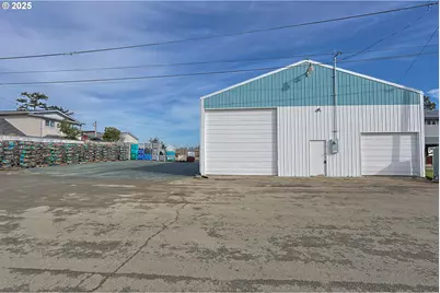 63355 Charleston Rd, Coos Bay, OR 97420 - Photo 17