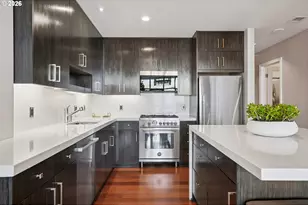 1025 NW Couch St, Portland, OR 97209 - Photo 11