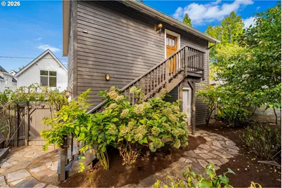 2225 N Humboldt St, Portland, OR 97217 - Photo 31