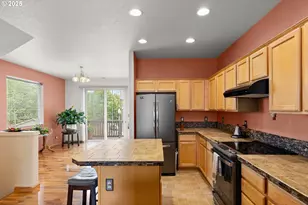 3497 SE Brookwood Ave, Hillsboro, OR 97123 - Photo 3