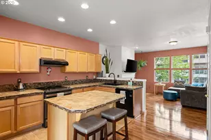 3497 SE Brookwood Ave, Hillsboro, OR 97123 - Photo 5