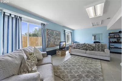 16436 SE Meadowland Ct, Portland, OR 97236 - Photo 7