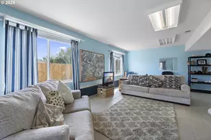 16436 SE Meadowland Ct, Portland, OR 97236 - Photo 7