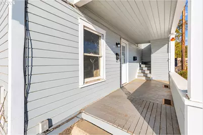 143 SW 3rd St, Pendleton, OR 97801 - Photo 7