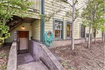 905 NE Holman St, Portland, OR 97211 - Photo 21